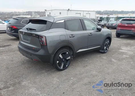 2025 Nissan Kicks Sr Intelligent Awd z USA, uszkodzony, nr VIN 3N8AP6DD4SL434481